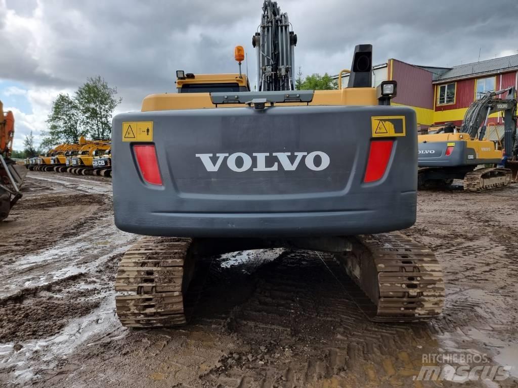Volvo EC 220 DL Roomikekskavaatorid