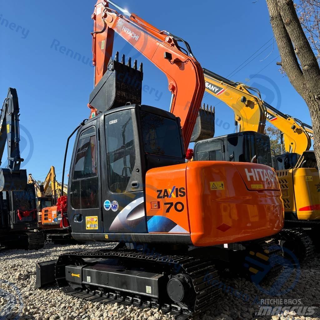 Hitachi ZX70 Miniekskavaatorid < 7 t