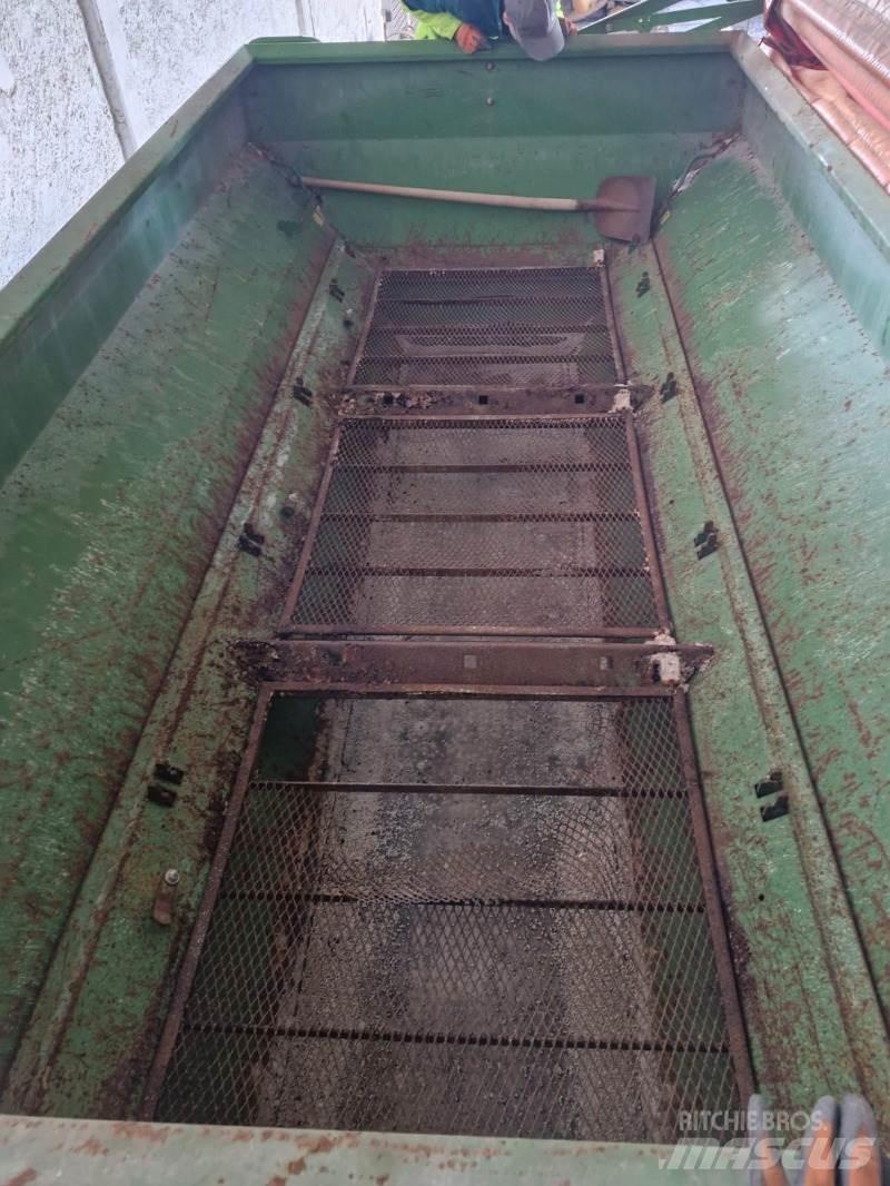 Amazone ZGB 5500 Mineraalväetise laoturid