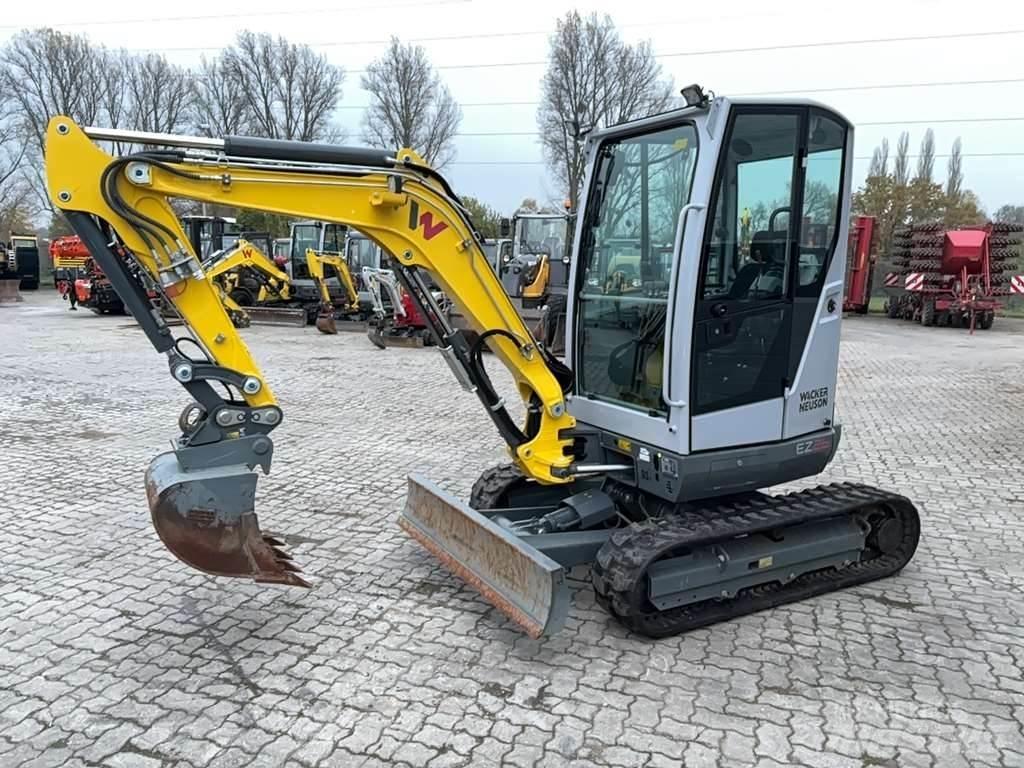 Wacker Neuson EZ26 Miniekskavaatorid < 7 t