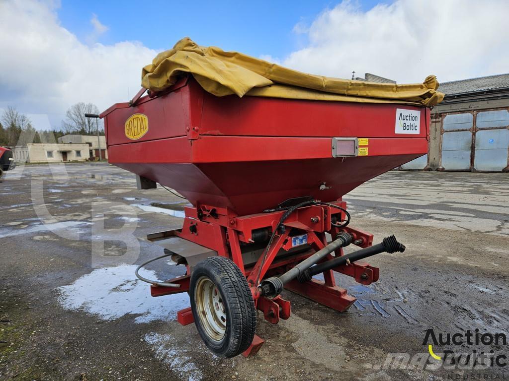 Bredal F 2 Mineraalväetise laoturid