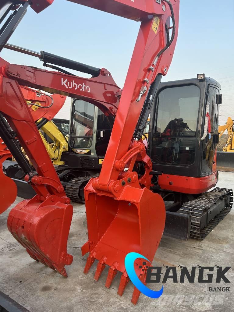 Kubota U 35-L02057 Roomikekskavaatorid