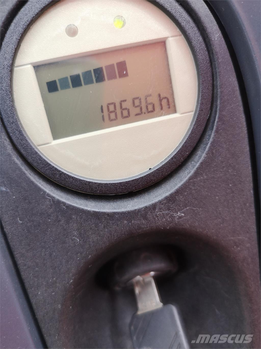 Linde T16 Li-Ion Järelkäidavad virnastajad