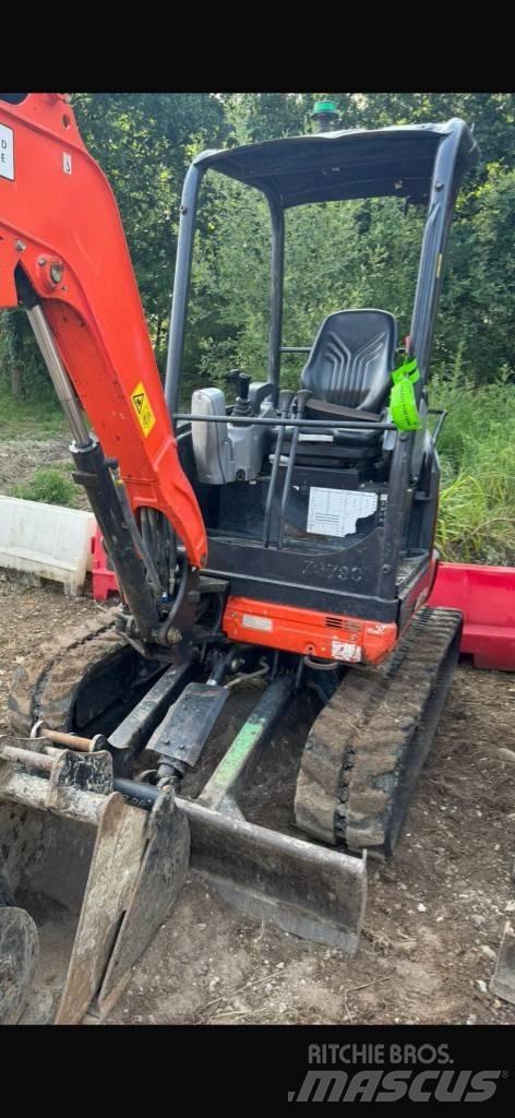 Kubota U 27-4 Miniekskavaatorid < 7 t