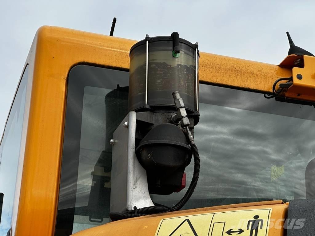 Hyundai HX 145 A Roomikekskavaatorid