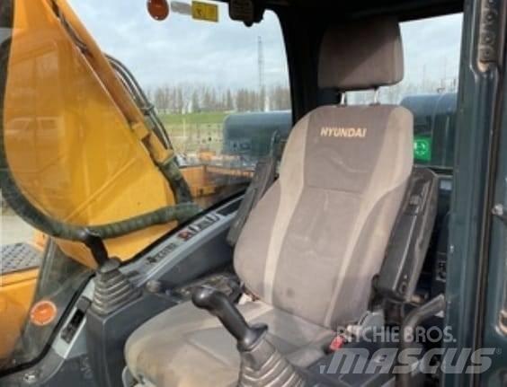 Hyundai R 260 LC-9A Roomikekskavaatorid