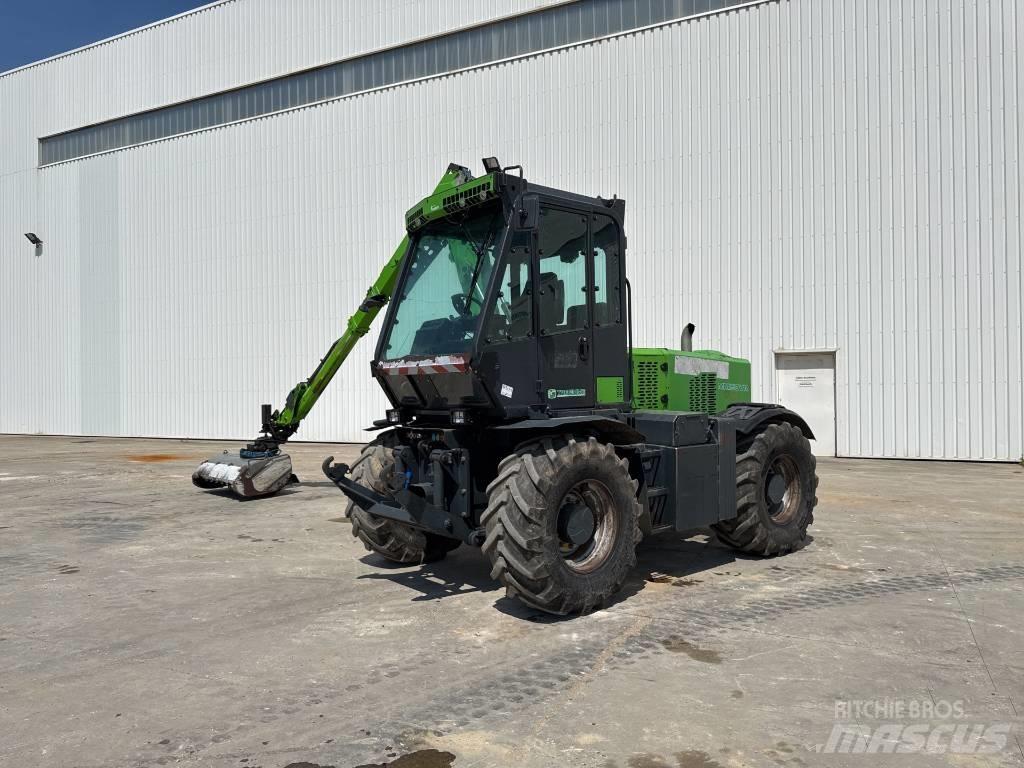 Merlo MM 150 VR Metsatööks kohandatud traktorid