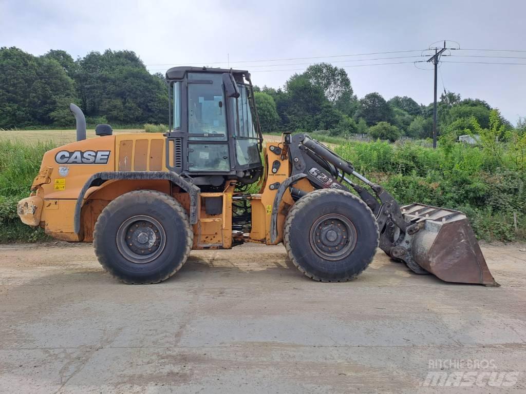 CASE 621 F XT Rataslaadurid