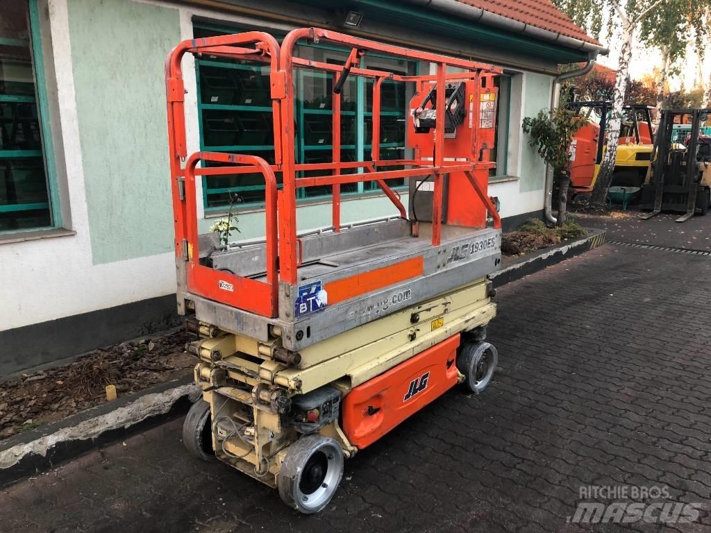 JLG 1930 ES V-2927 Vertikaalsed mast tõstukid