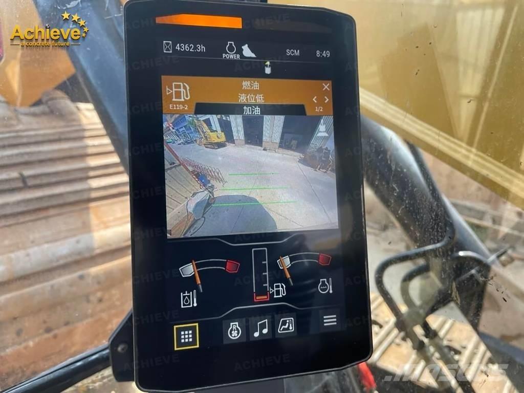 CAT 330 Roomikekskavaatorid