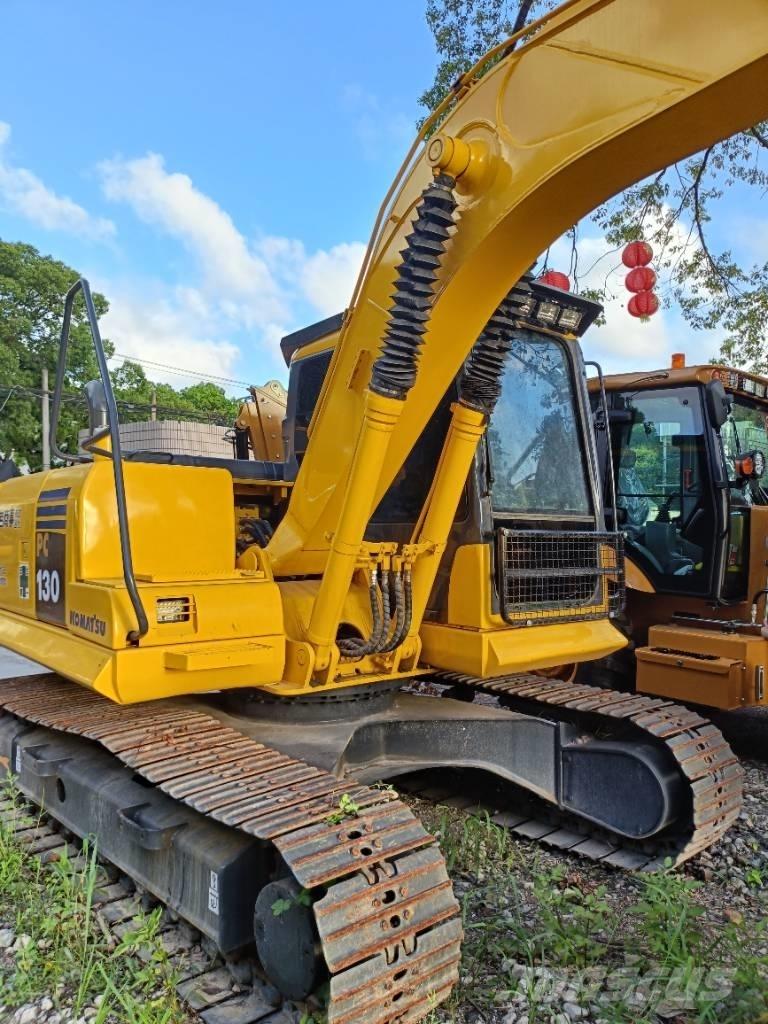 Komatsu PC 130 LC-7 Roomikekskavaatorid