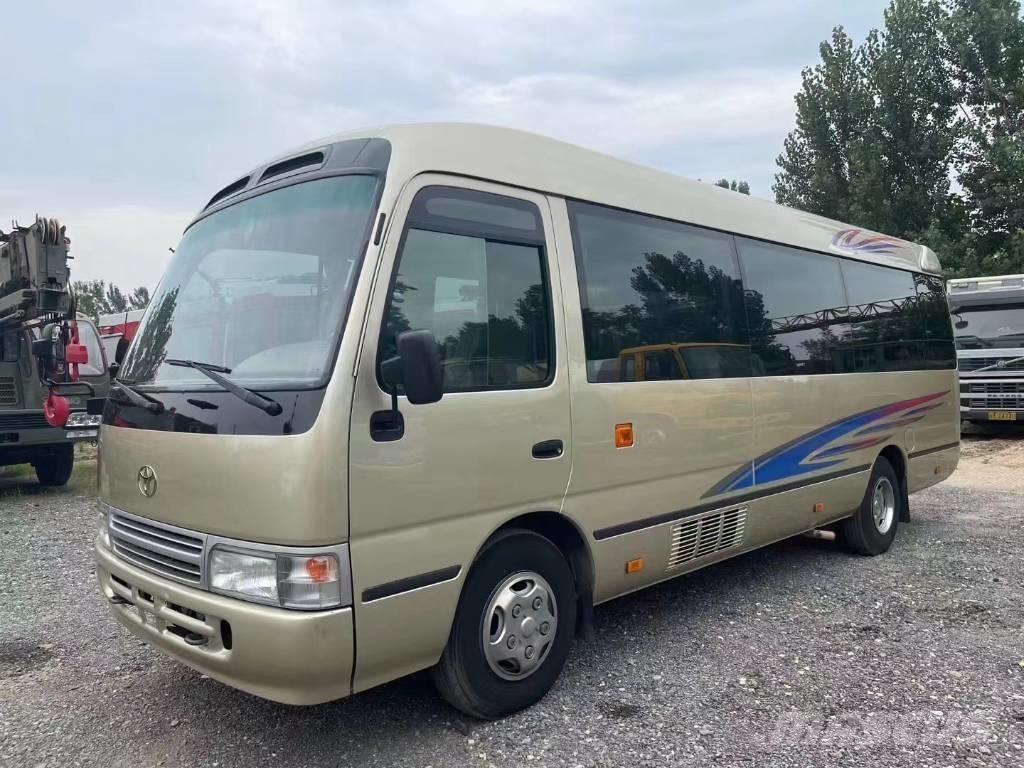 Toyota Coaster Bus Väikebussid
