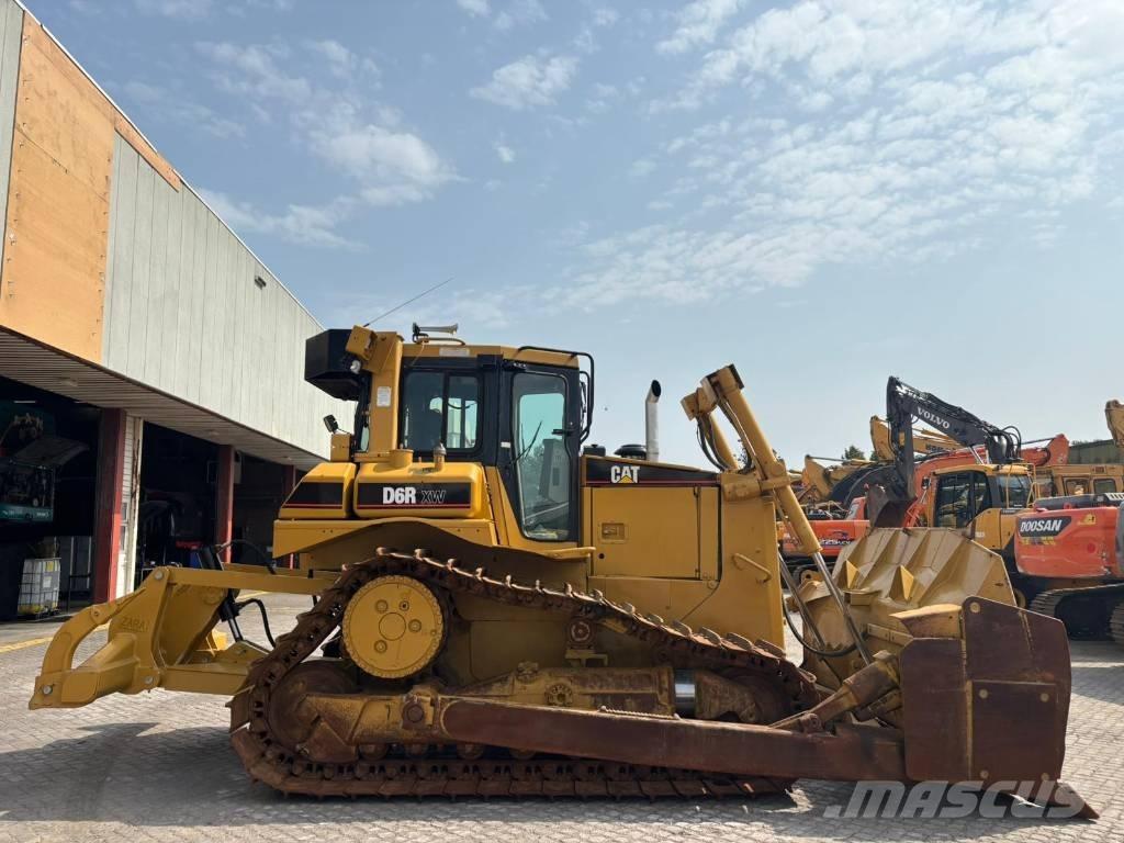 CAT D 6 R XW Buldooserid