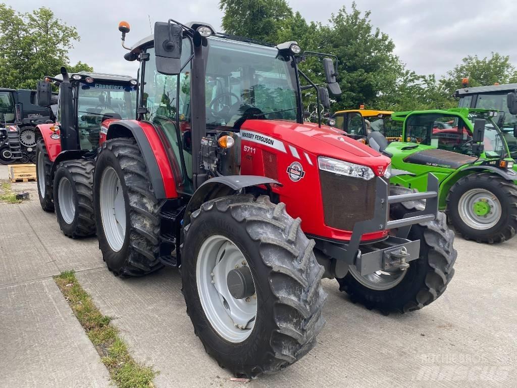 Massey Ferguson 5711 Traktorid