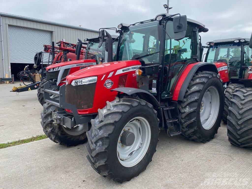 Massey Ferguson 5711 Traktorid