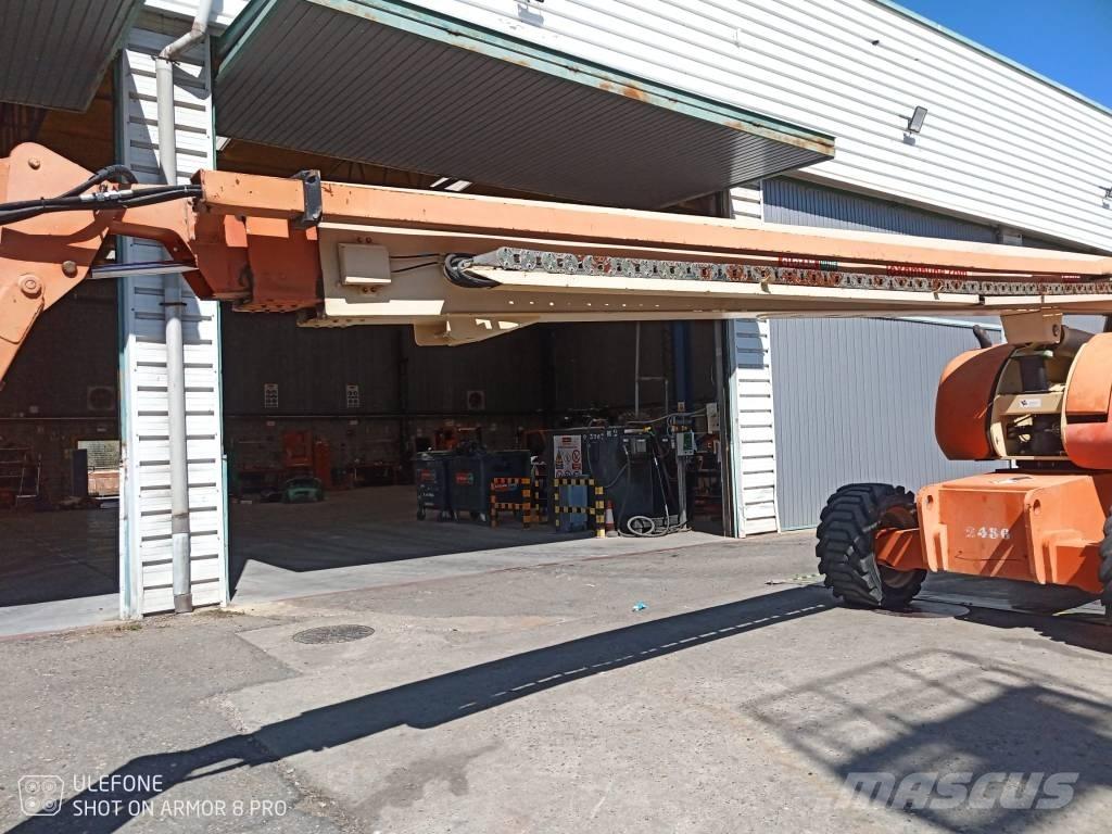 JLG 860 SJ Teleskoop poomtõstukid