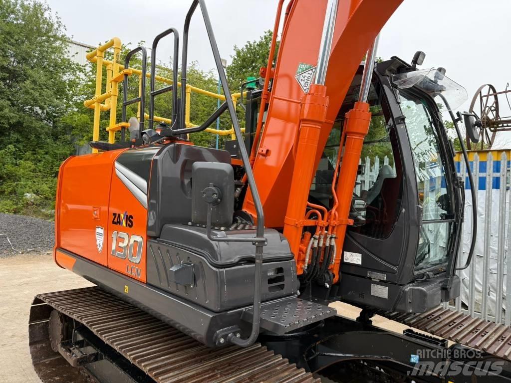 Hitachi ZX130-7 Roomikekskavaatorid