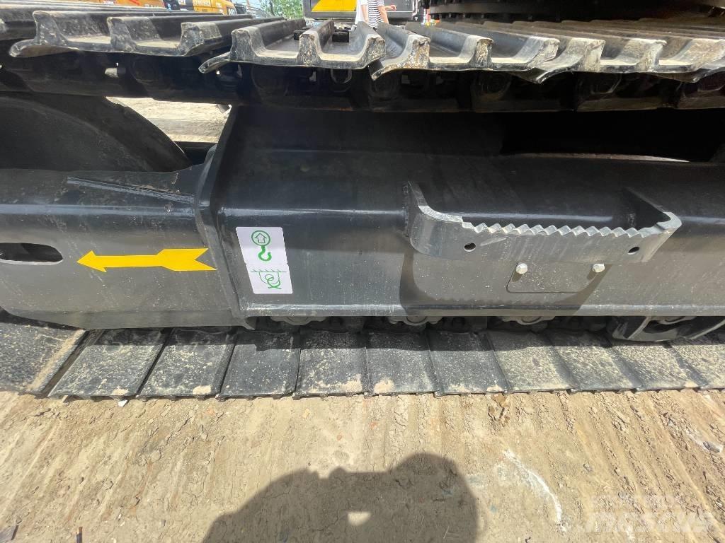 Komatsu PC 130 Roomikekskavaatorid