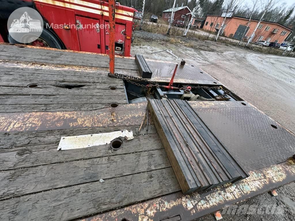Briab Jumbotrailer Raskeveo poolhaagised