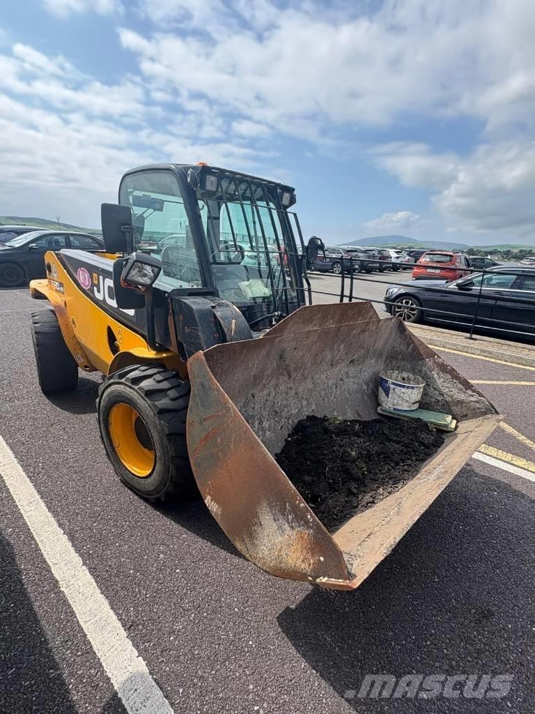 JCB Vibromax 520-40 Teleskooplaadurid