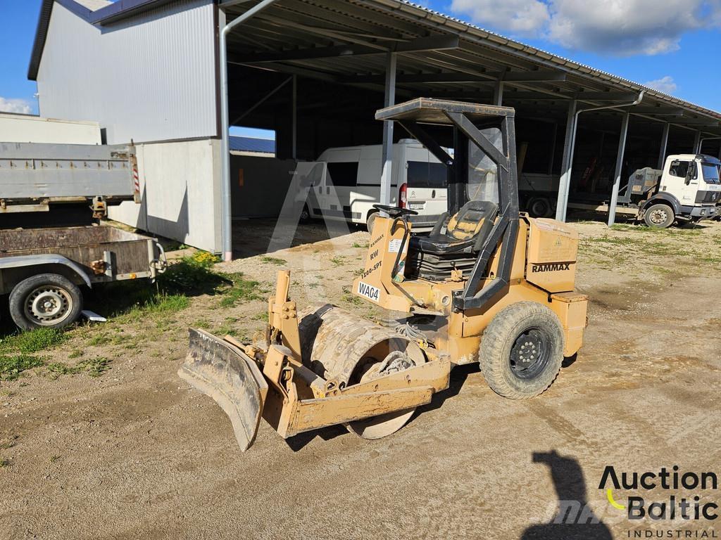 Rammax RW1800 SPT Ühe trumliga rullid
