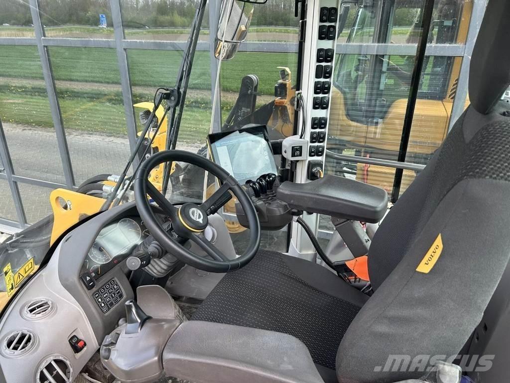 Volvo L110H Rataslaadurid