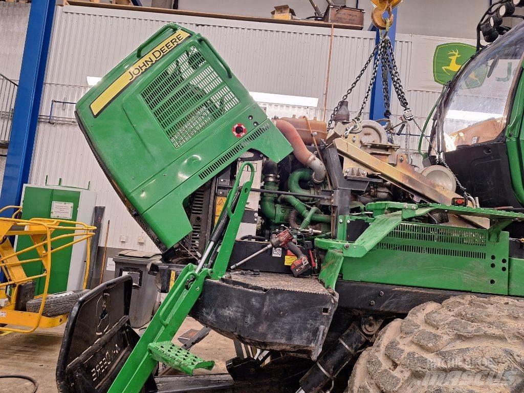John Deere 1910 Forwarderid