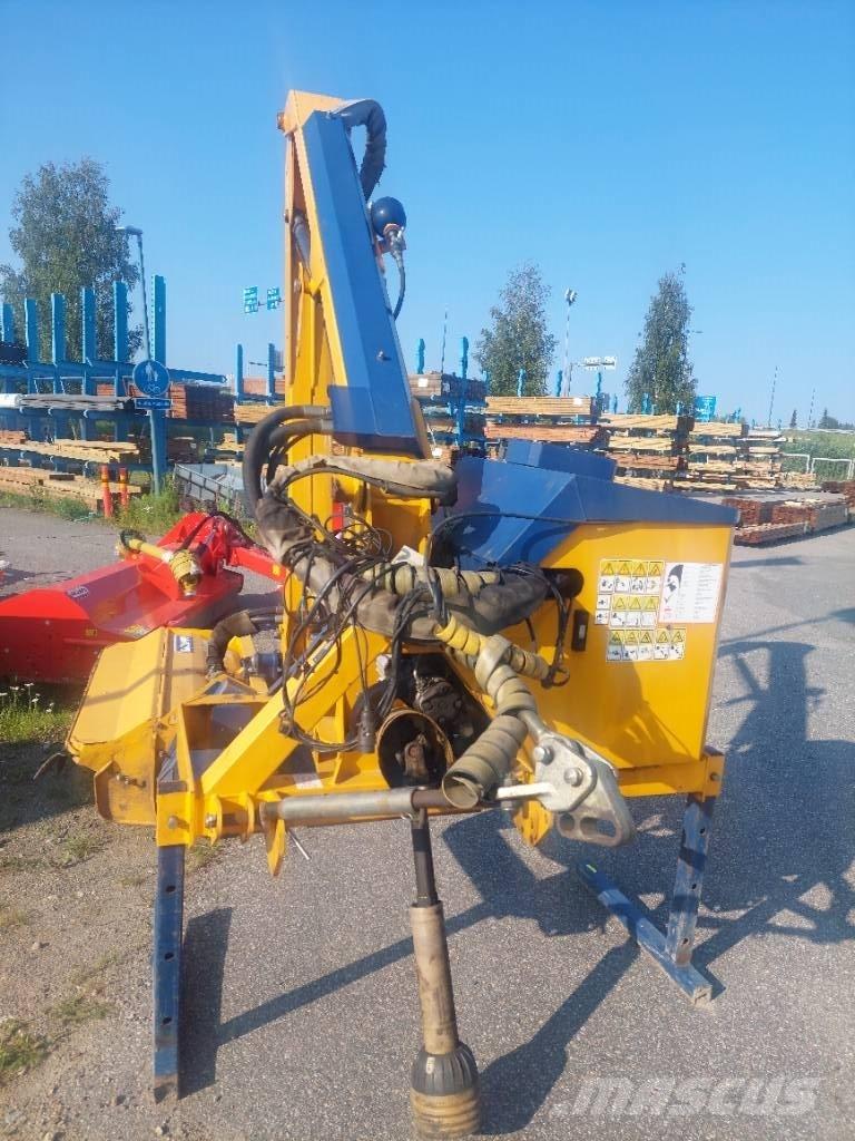 Bomford turner Karjamaade niidukid / pealselõikurid