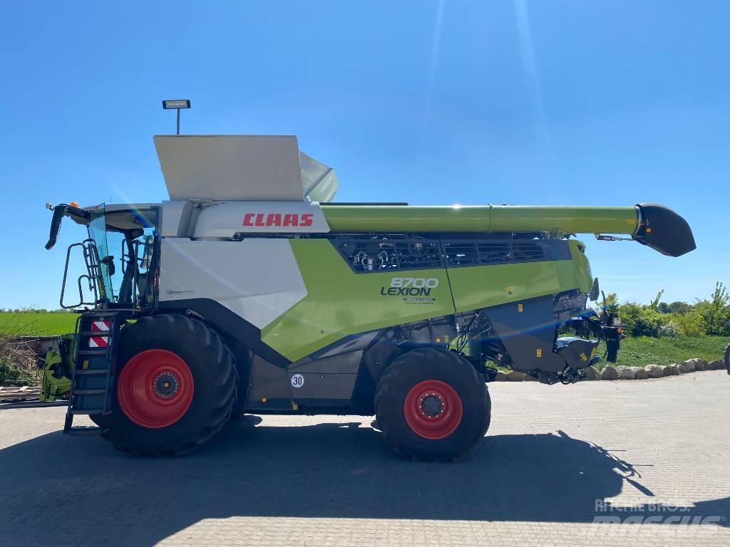 CLAAS Lexion 8700 Teraviljakombainid