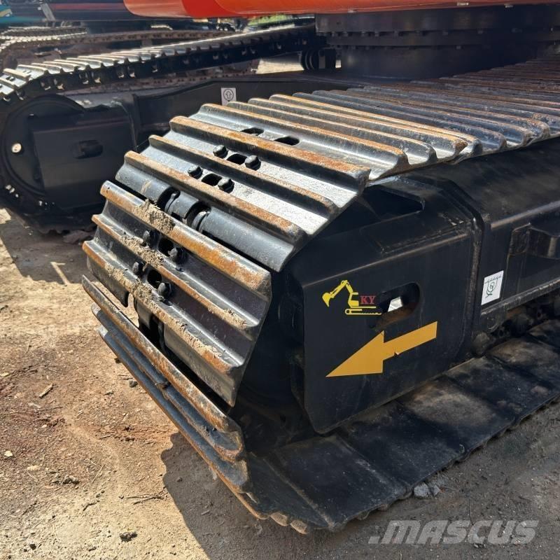 Doosan DX150 Roomikekskavaatorid