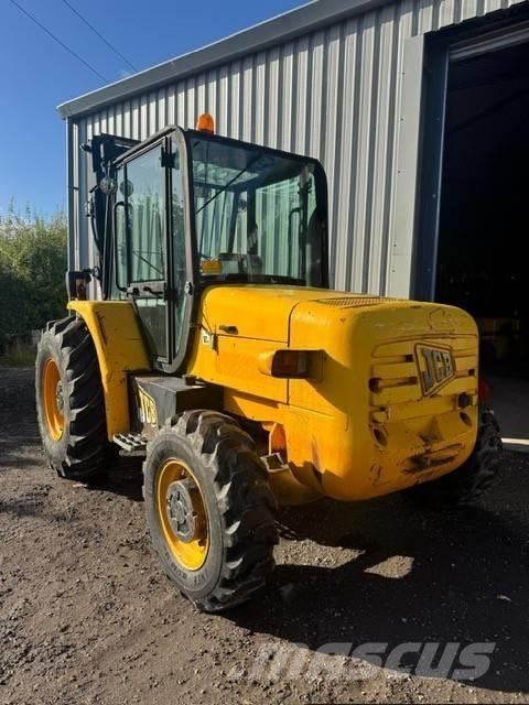 JCB 926 Maastikutõstukid