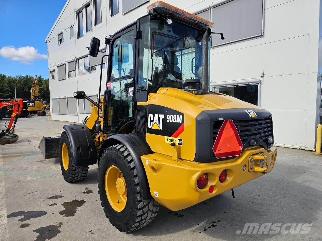 CAT 908M Rataslaadurid