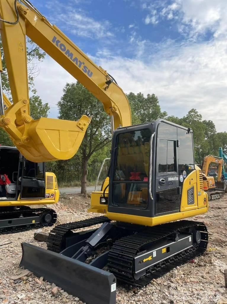 Komatsu 70-8 Roomikekskavaatorid