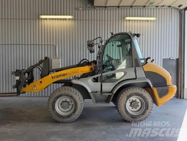 Kramer-allrad 680 Väikelaadurid