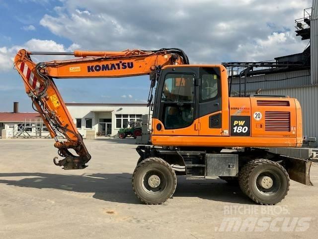 Komatsu PW 180-10 Ratasekskavaatorid
