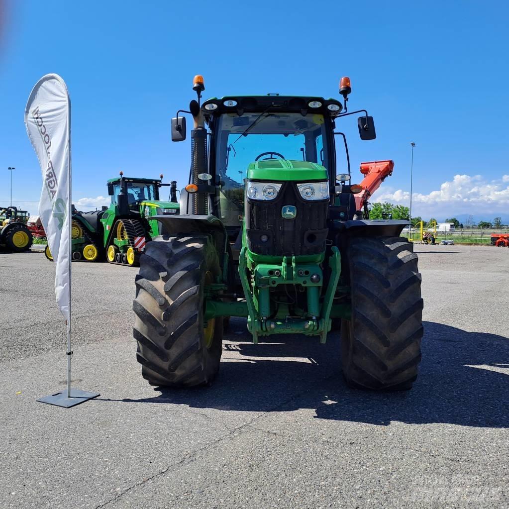 John Deere 6210 R Traktorid