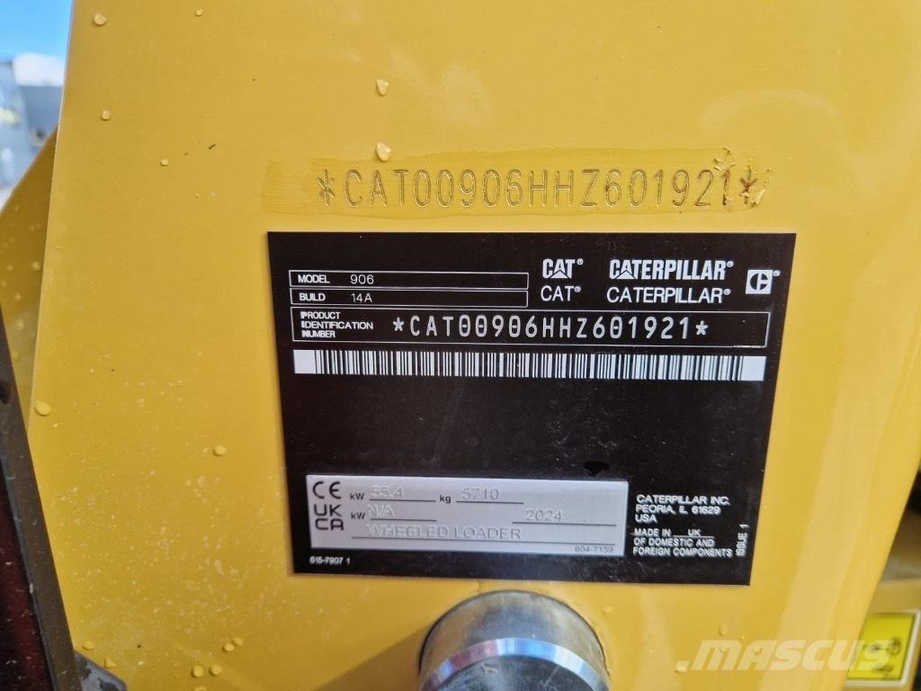 CAT 906 Rataslaadurid