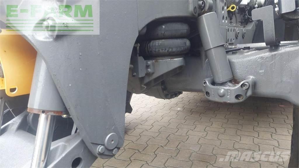 Valtra T 174 Traktorid