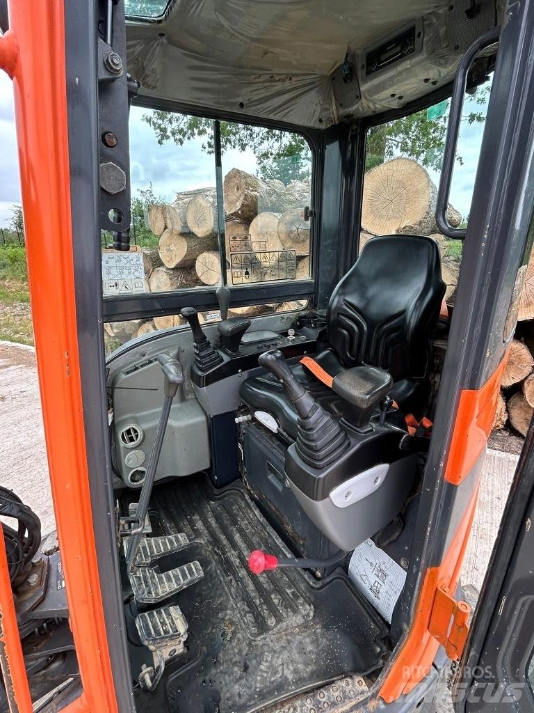Doosan DX 27 Z Miniekskavaatorid < 7 t
