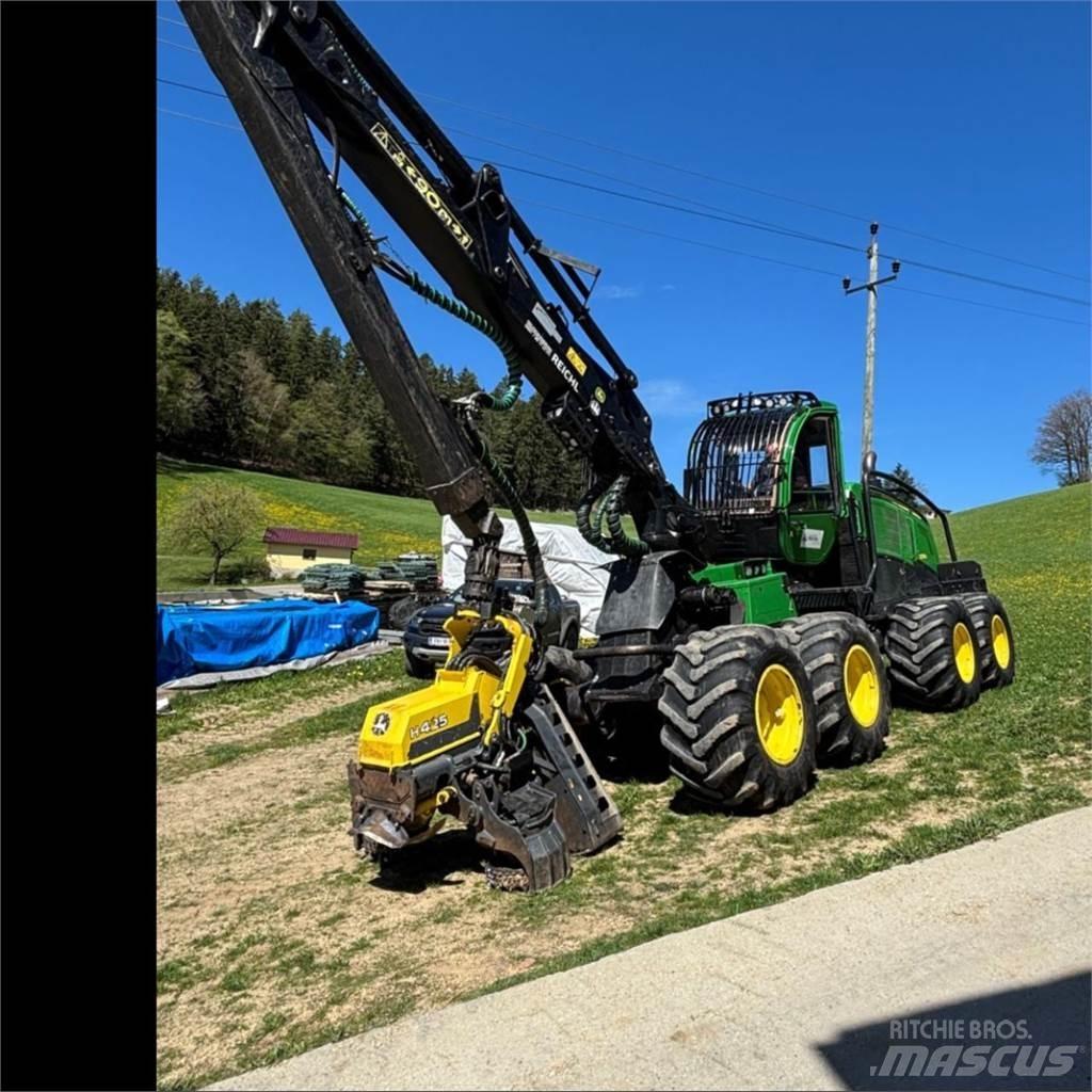 John Deere 1270 G Harvesterid