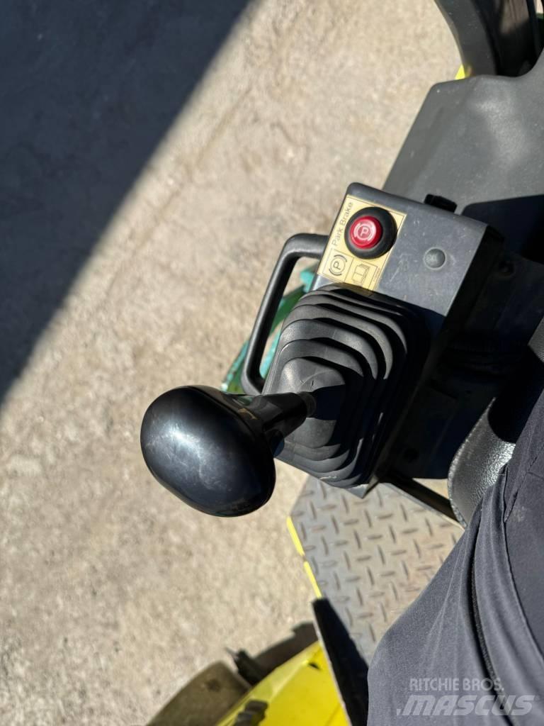 Ammann ARX 26 Tandemrullid