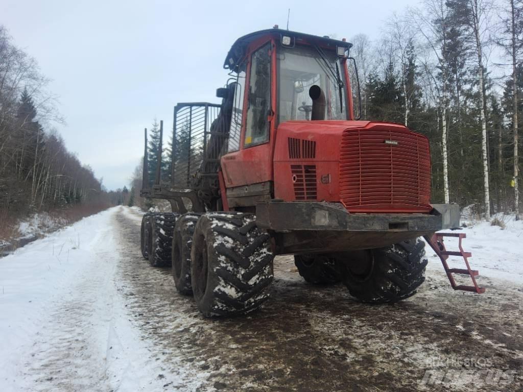 Komatsu 835 Forwarderid
