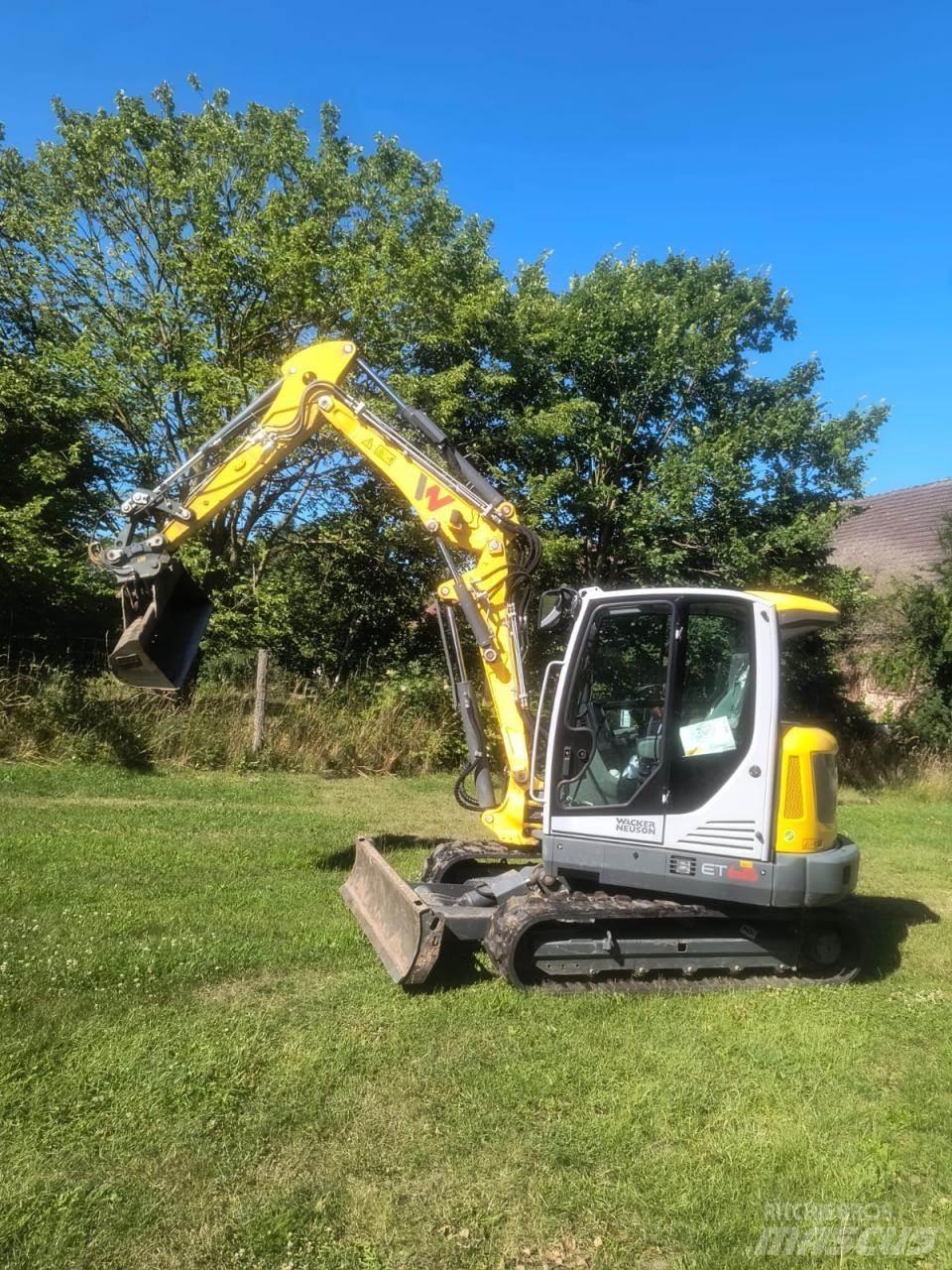 Wacker Neuson ET65 Roomikekskavaatorid