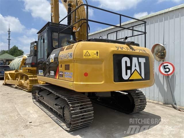 CAT 320 D Roomikekskavaatorid