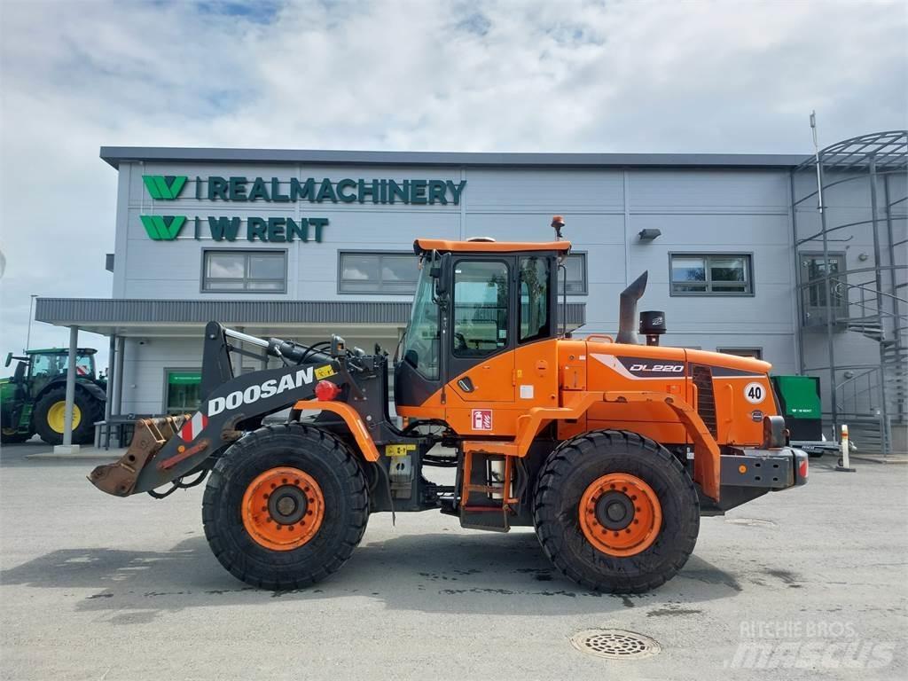Doosan DL220-5 Rataslaadurid