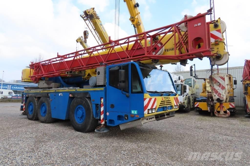 Terex Demag AC 50-1 Maastikutõstukid
