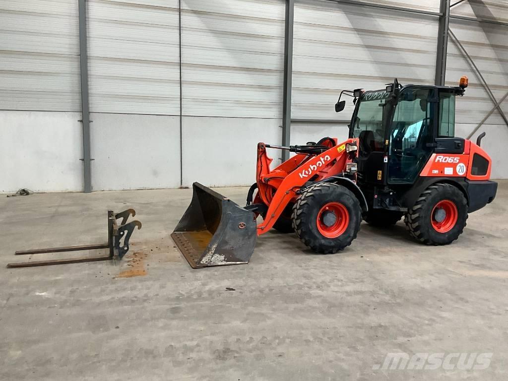 Kubota R 065 Rataslaadurid