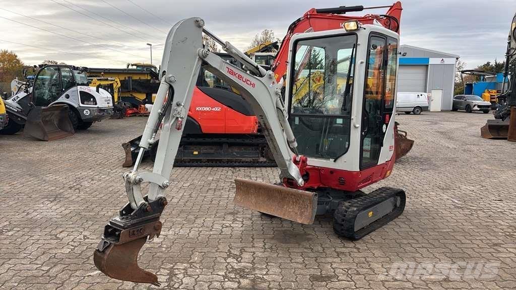 Takeuchi TB216 Miniekskavaatorid < 7 t