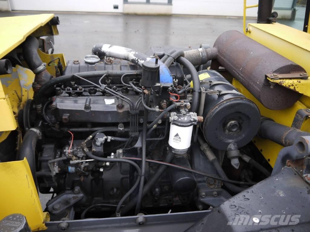 Wille 655 Rataslaadurid