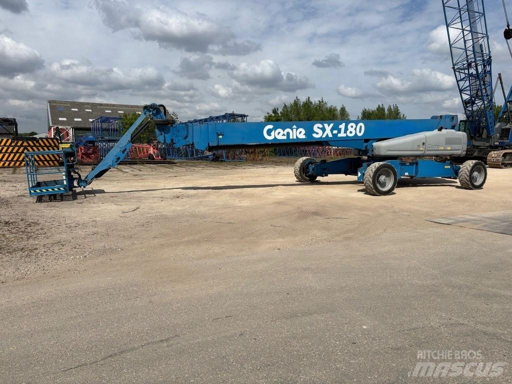 Genie SX 180 Teleskoop poomtõstukid